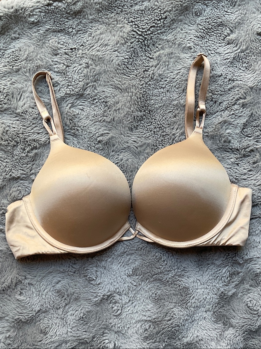 Victoria's Secret Nude/Beige Smooth T-Shirt push up Bra